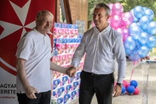 For one year, Vajda-Papír will supply the institutions of the Charity Service's opportunity-creating children's programs with hygienic paper products.